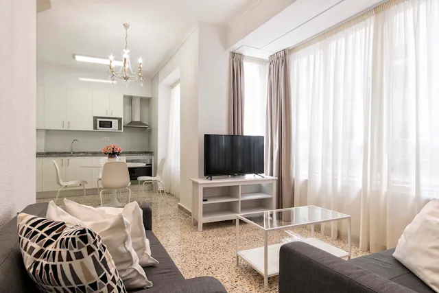 Private room in Calle Valdés, Alicante (735137) room image 56