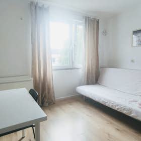 Privé kamer for rent for € 300 per month in Dortmund, Lübecker Straße