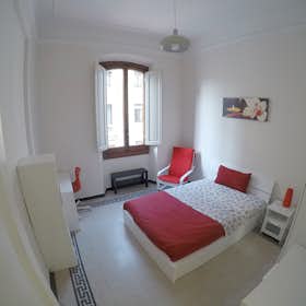 Private room for rent for €640 per month in Florence, Via della Cernaia