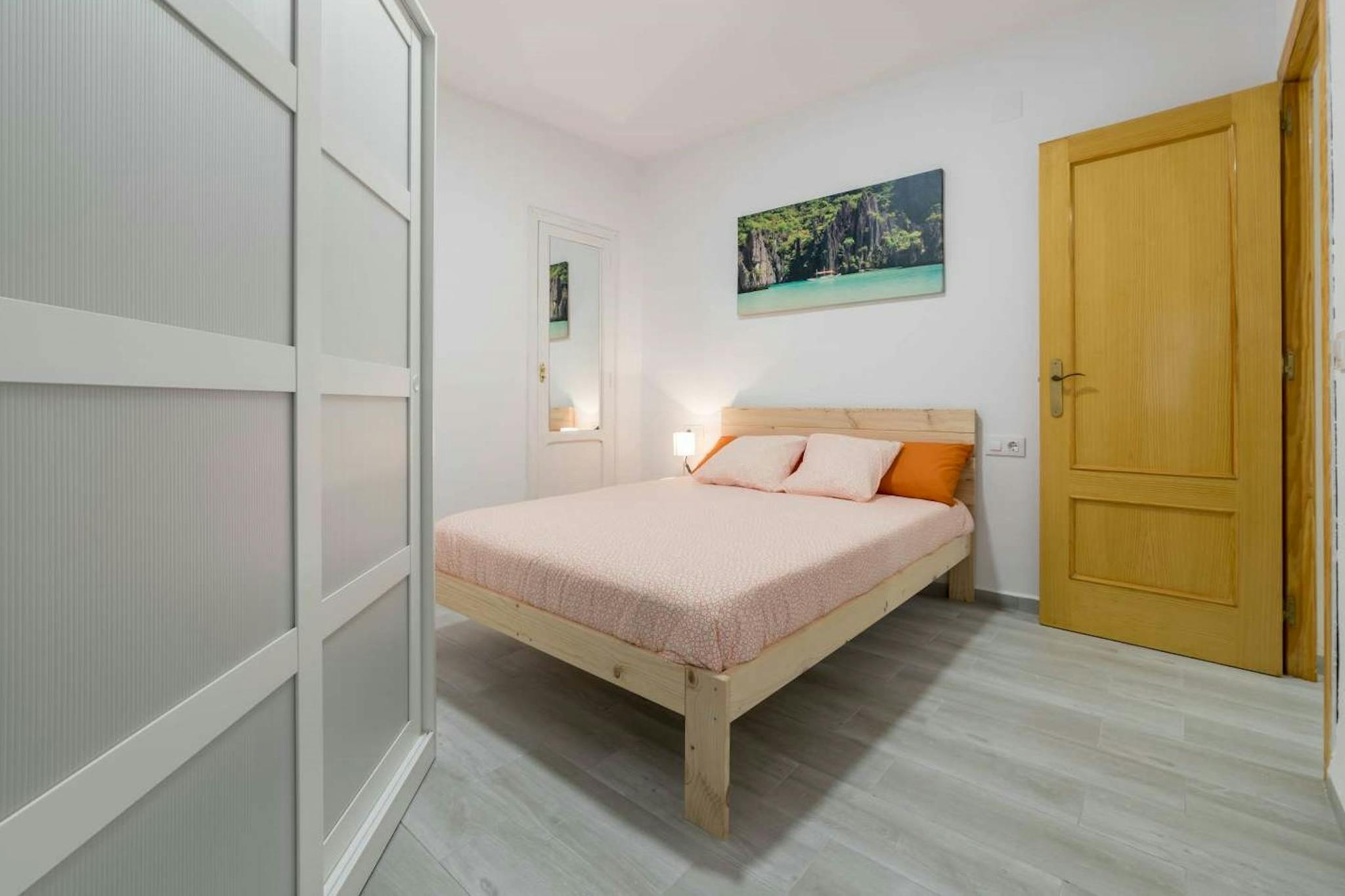 Carrer de la Indústria, Valencia preview