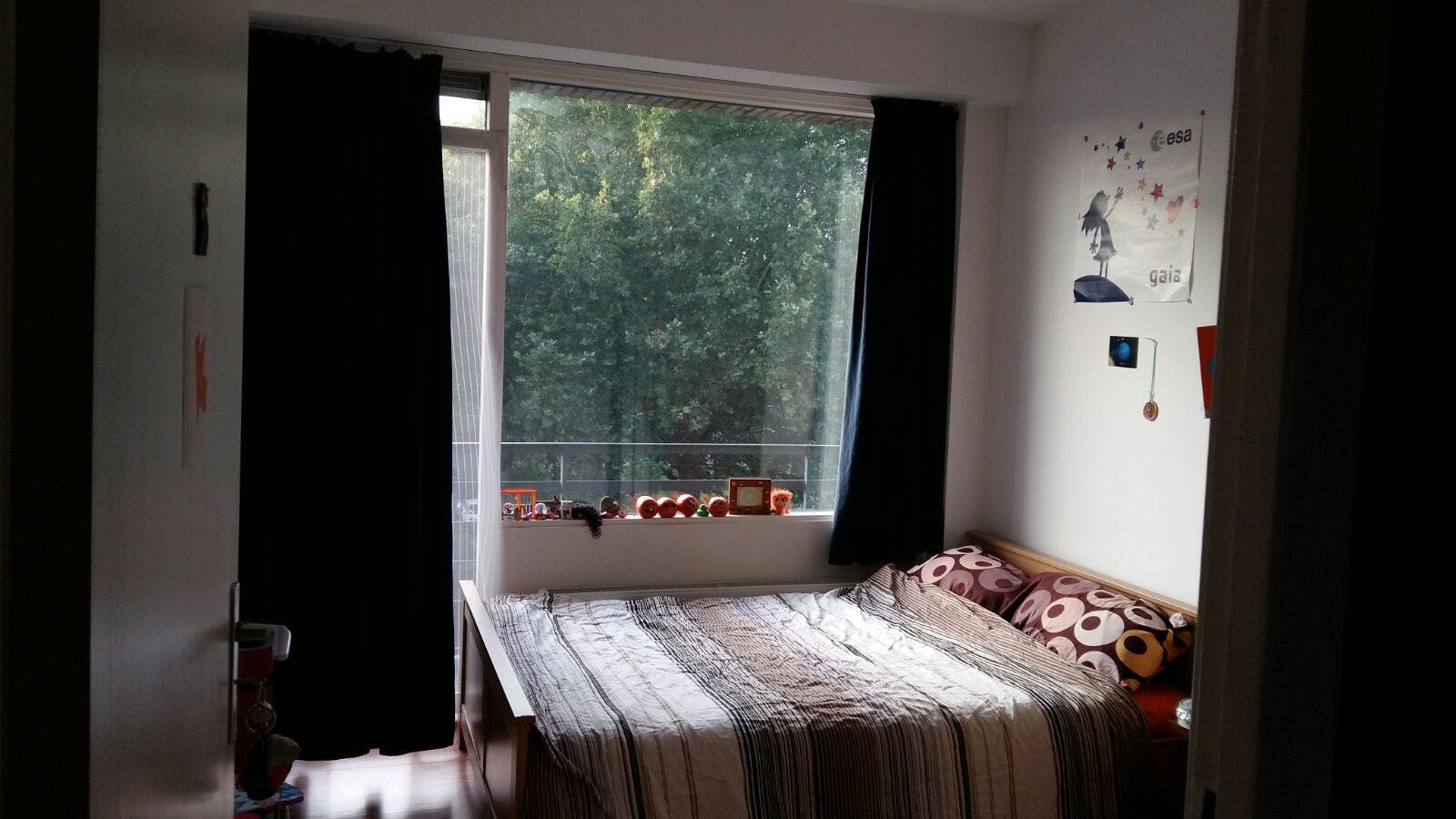 preview gallery tile