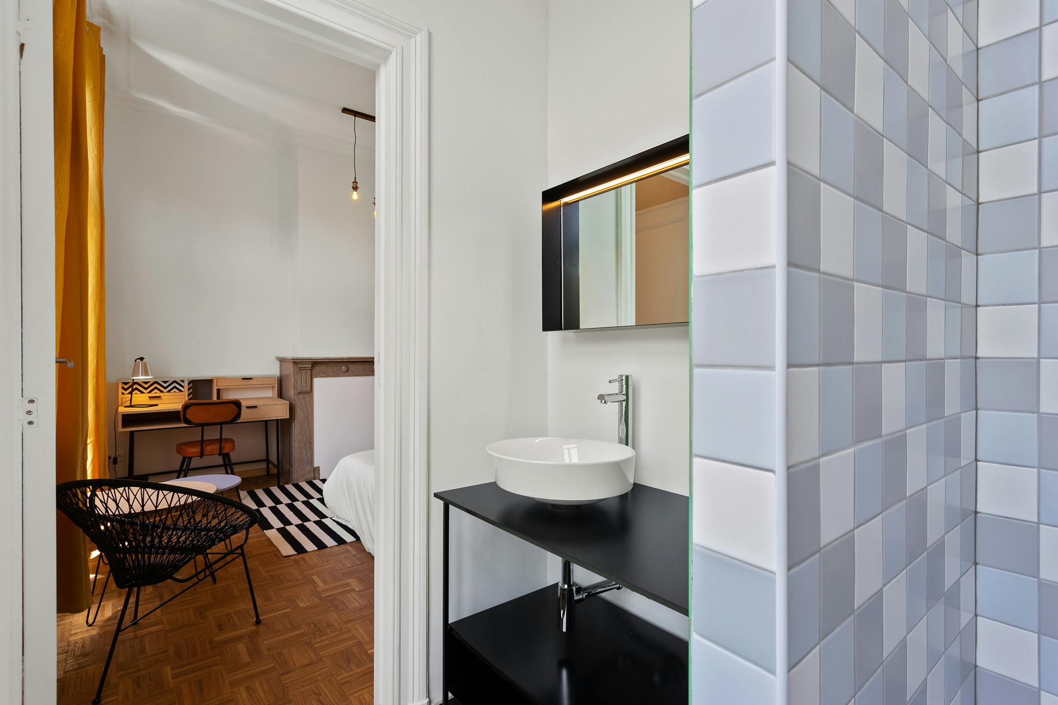 preview gallery tile