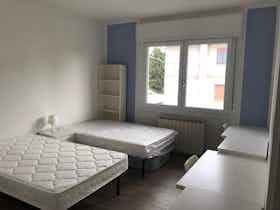 Cameră comună de închiriat pentru 320 EUR pe lună în Venezia, Via Altinia