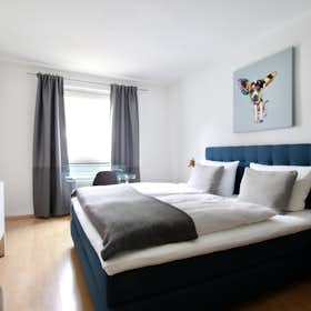 Monolocale for rent for 1.960 € per month in Köln, Humboldtstraße