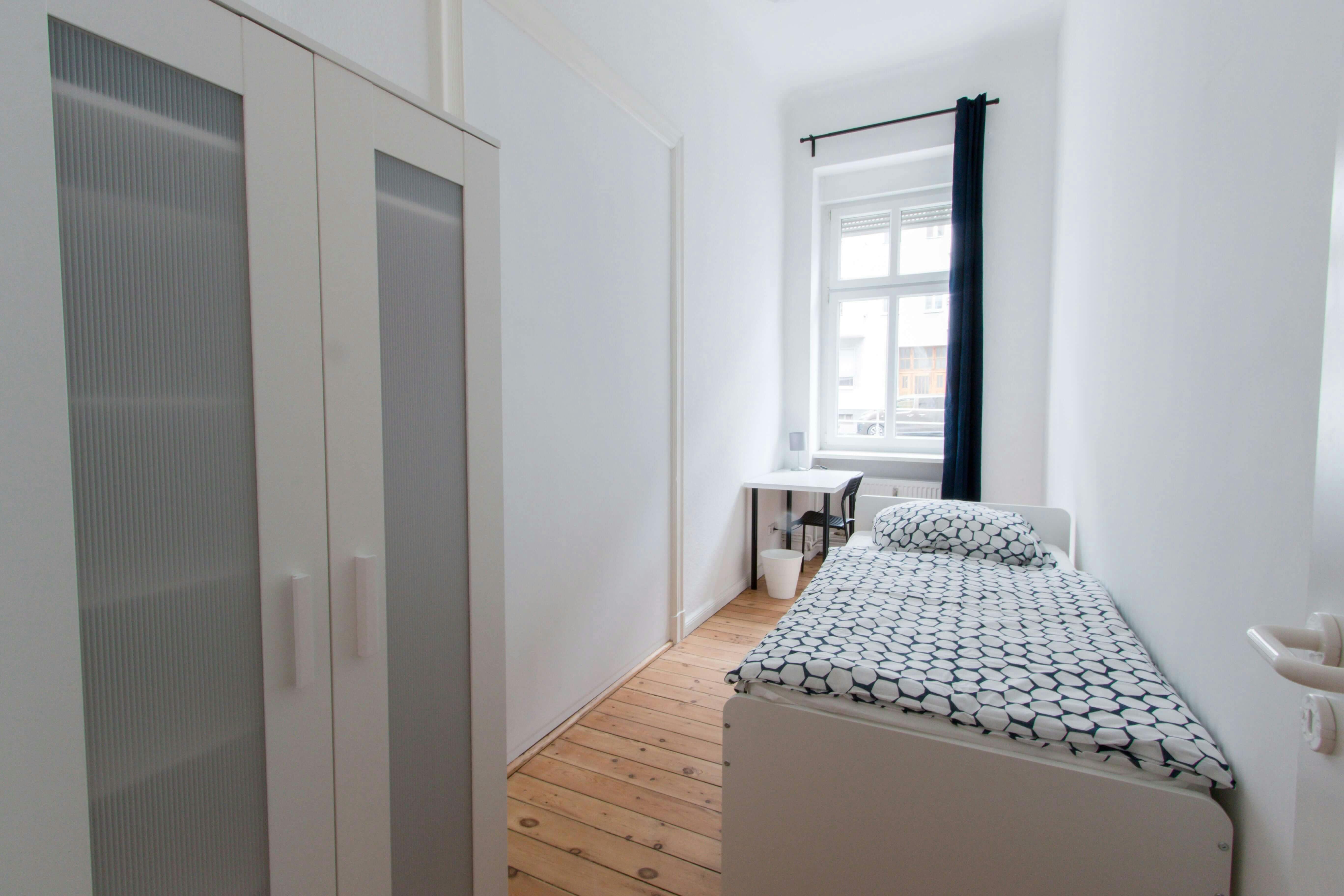 Detmolder Straße, Berlin preview