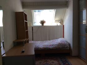 Private room for rent for €725 per month in Capelle aan den IJssel, Haagwinde