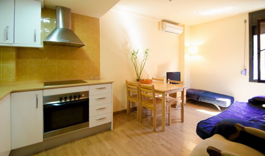 Appartamento in affitto a 1100 € al mese a Barcelona, Carrer de la Mare de Déu del Coll