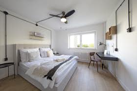 Отдельная комната сдается в аренду за 695 € в месяц в Berlin, Glockenturmstraße