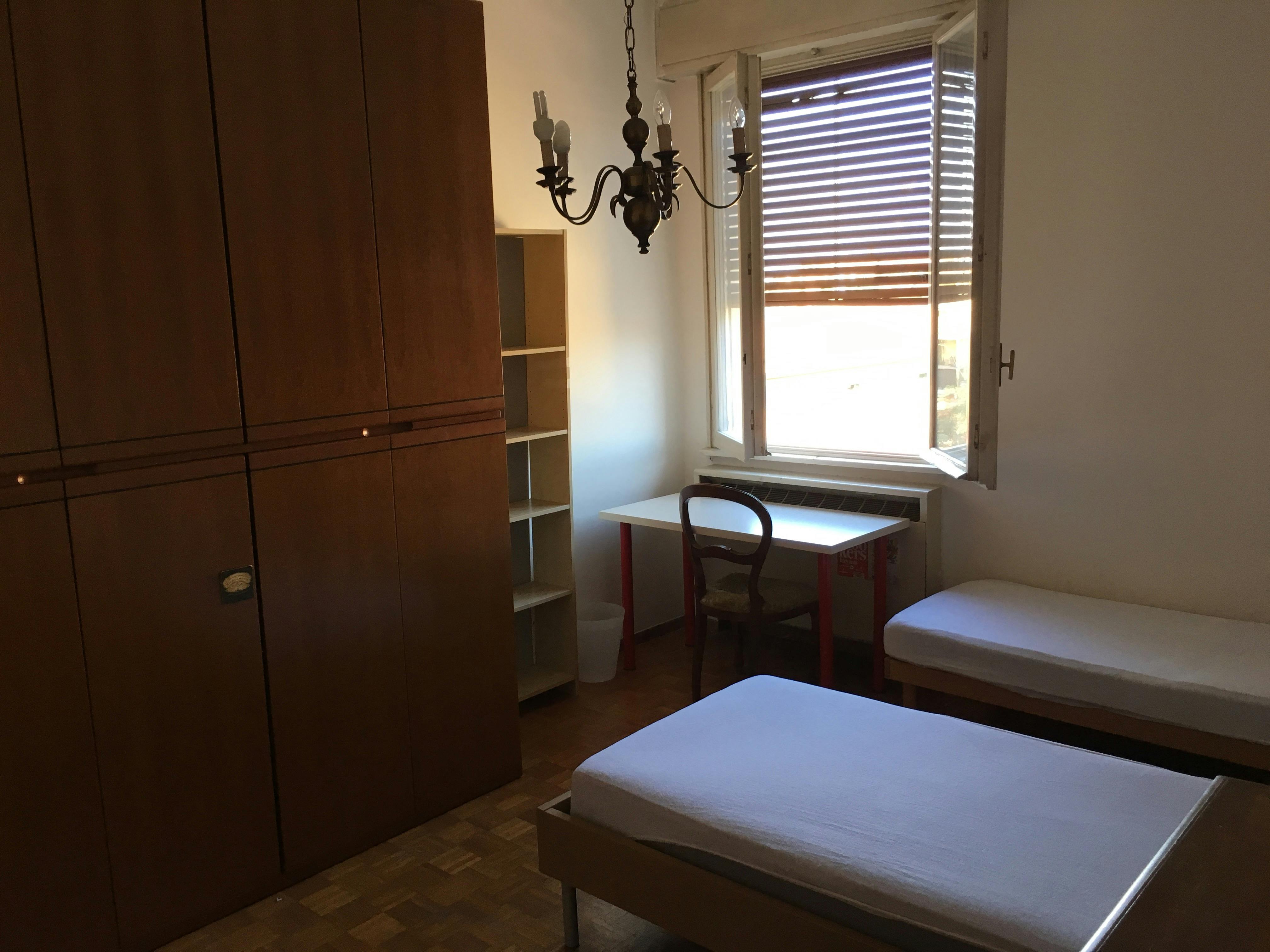 Stanza condivisa in affitto a 300 € al mese a Bologna, Via Andrea Costa