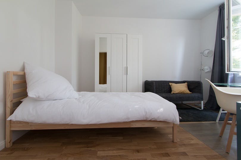 Neltestraße, Berlin preview