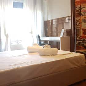 Private room for rent for €440 per month in Athens, Ioulianou