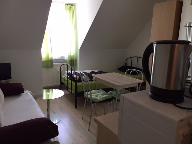 Apartment for rent for €950 per month in Munich, Lerchenauer Straße