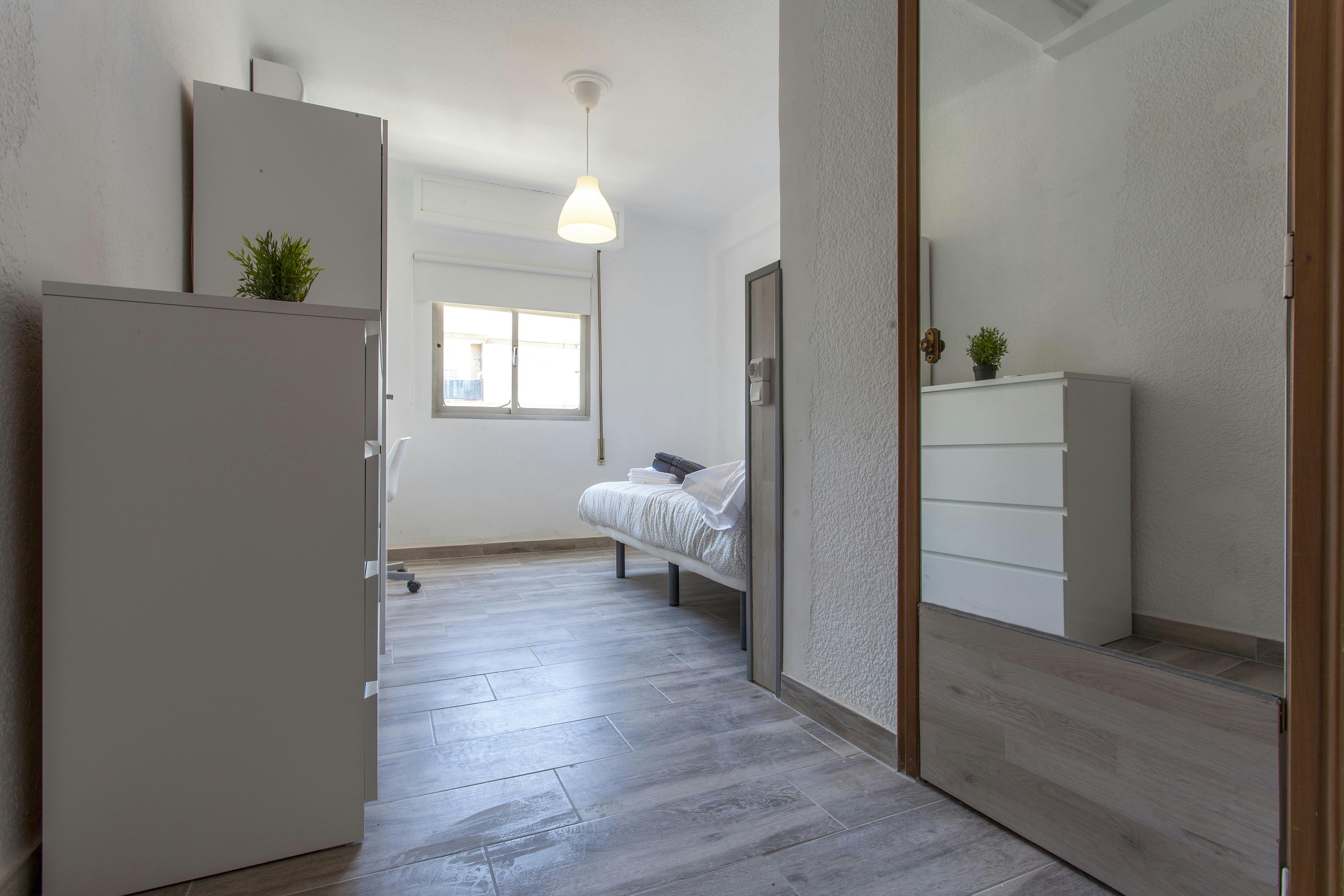 Carrer de Sèneca, Valencia Valencia