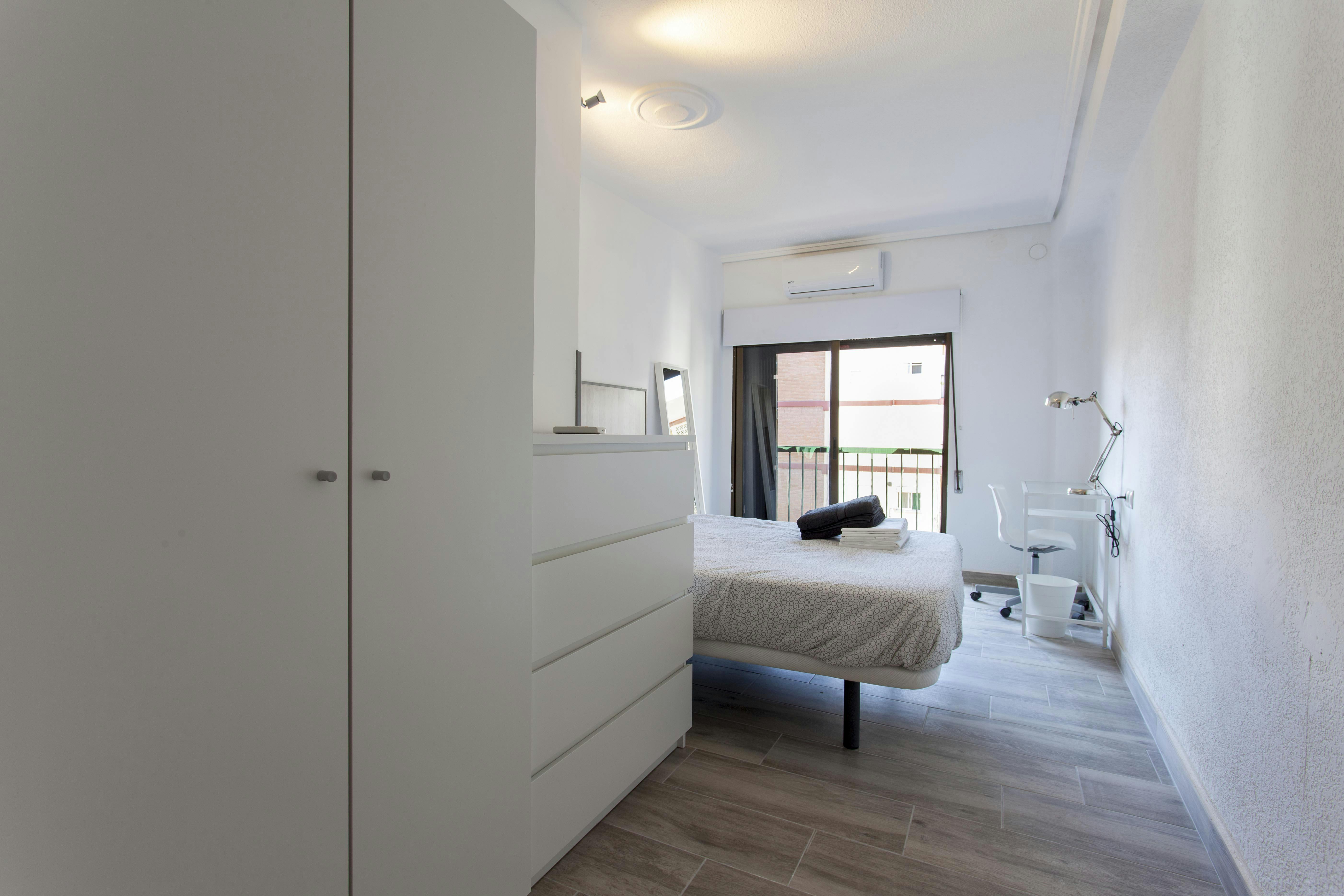 Carrer de Sèneca, Valencia Valencia