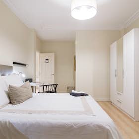 Private room for rent for €600 per month in Bilbao, Recalde zumarkalea