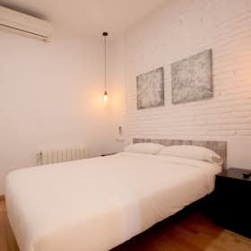 Studio for rent for €850 per month in L'Hospitalet de Llobregat, Carrer del Montseny
