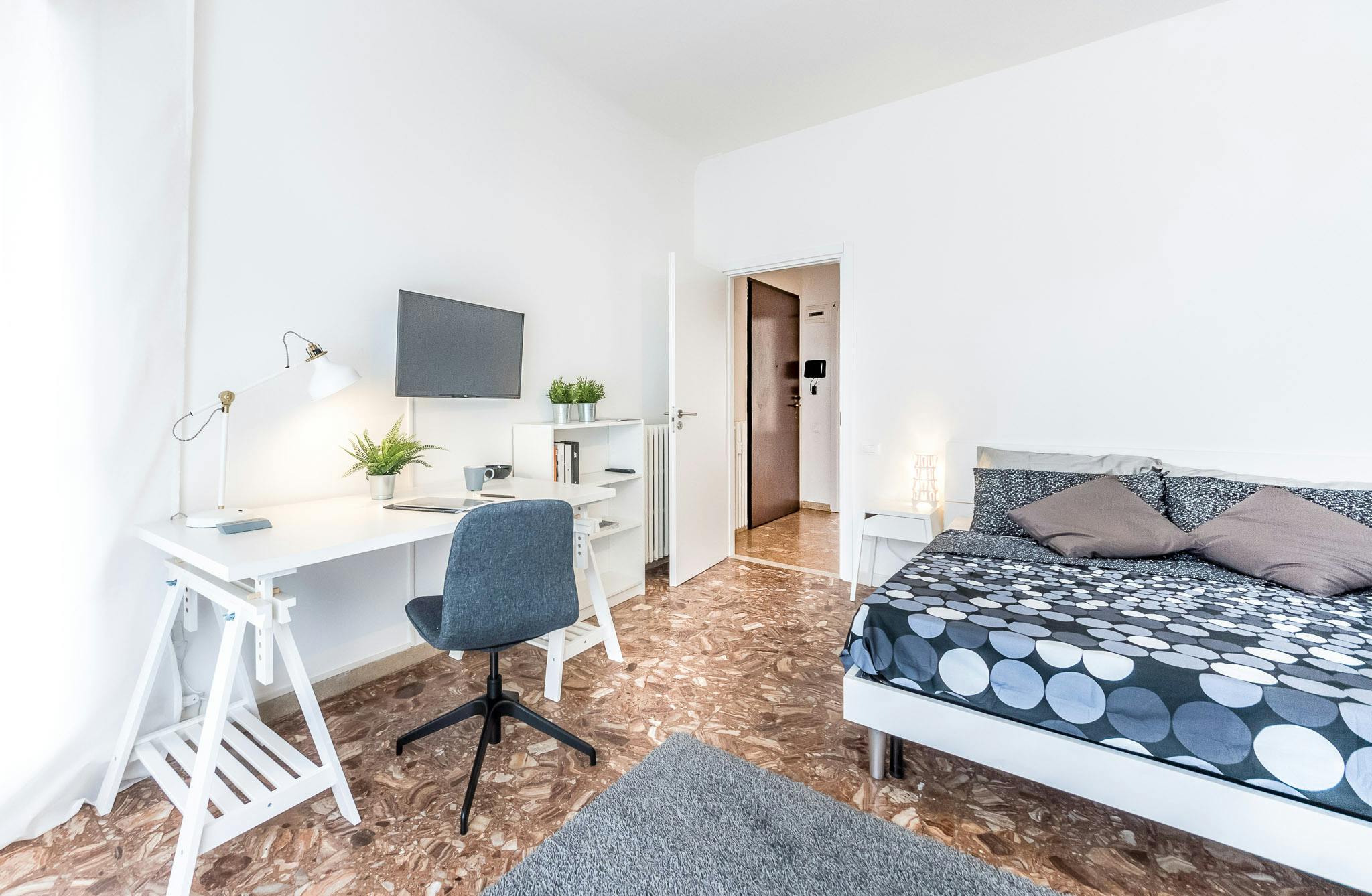 preview gallery tile