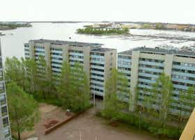 私人房间 正在以 €400 的月租出租，其位于 Helsinki, Haapaniemenkatu