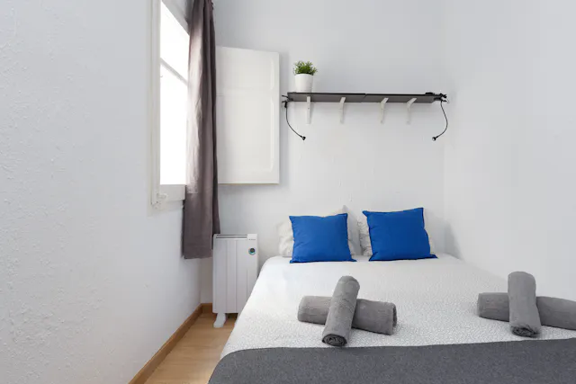 Private room in Carrer de Pareto, L'Hospitalet de Llobregat (769932) room image 2