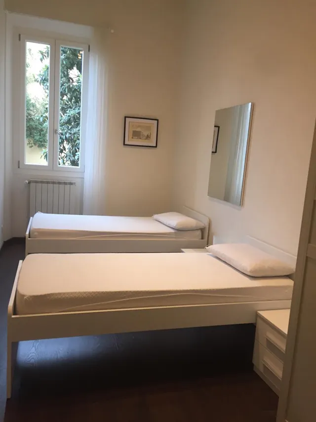 Shared room in Via del Ponte Sospeso, Florence (777142) room image 1