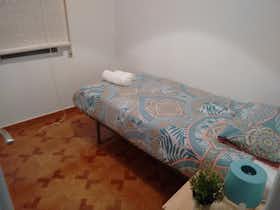 Habitación compartida en alquiler por 260 € al mes en Murcia, Plaza Sardoy