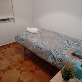 Cameră comună de închiriat pentru 260 EUR pe lună în Murcia, Plaza Sardoy