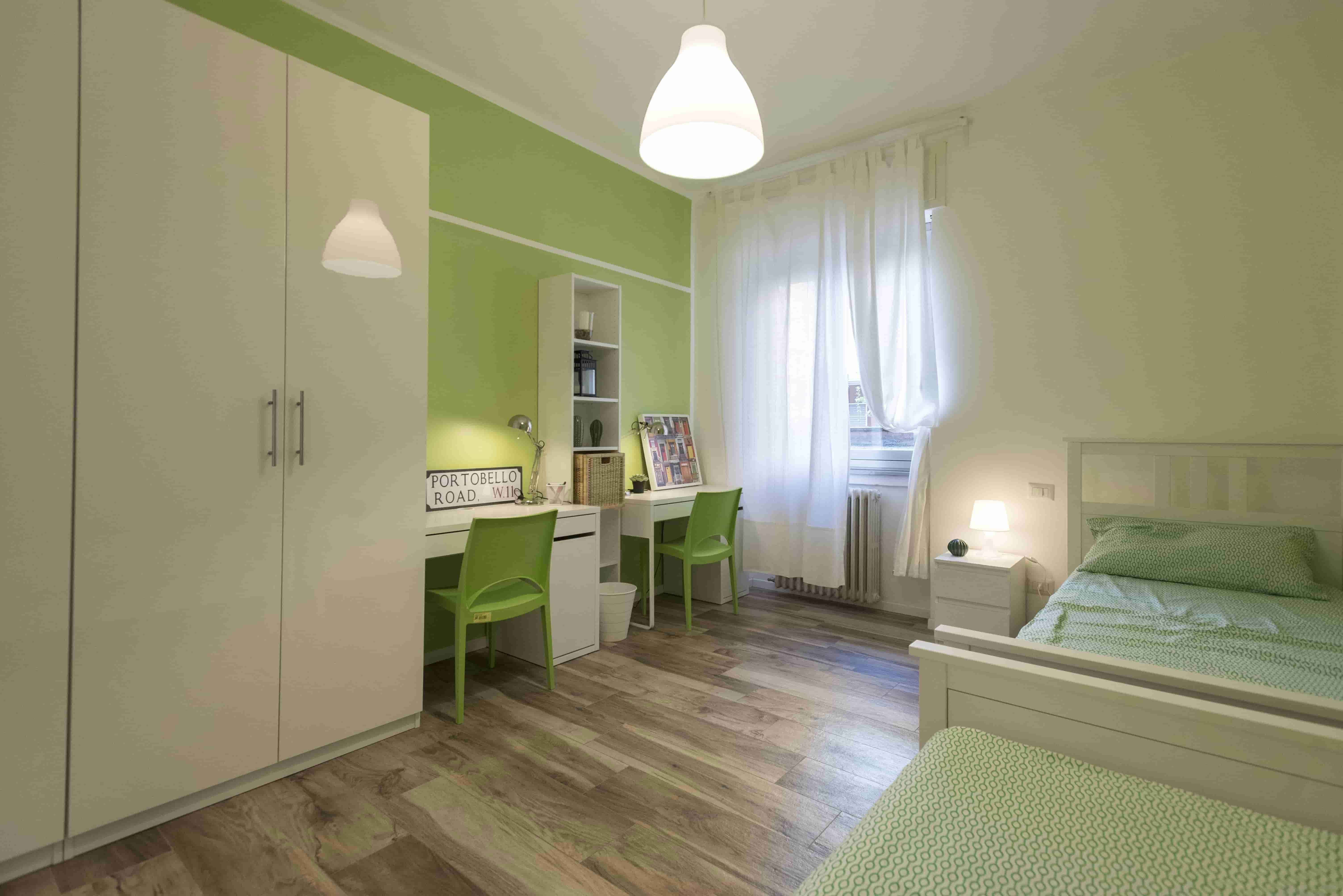 Double room Sesto San Giovanni, 1 bed, 17m² — photo 3