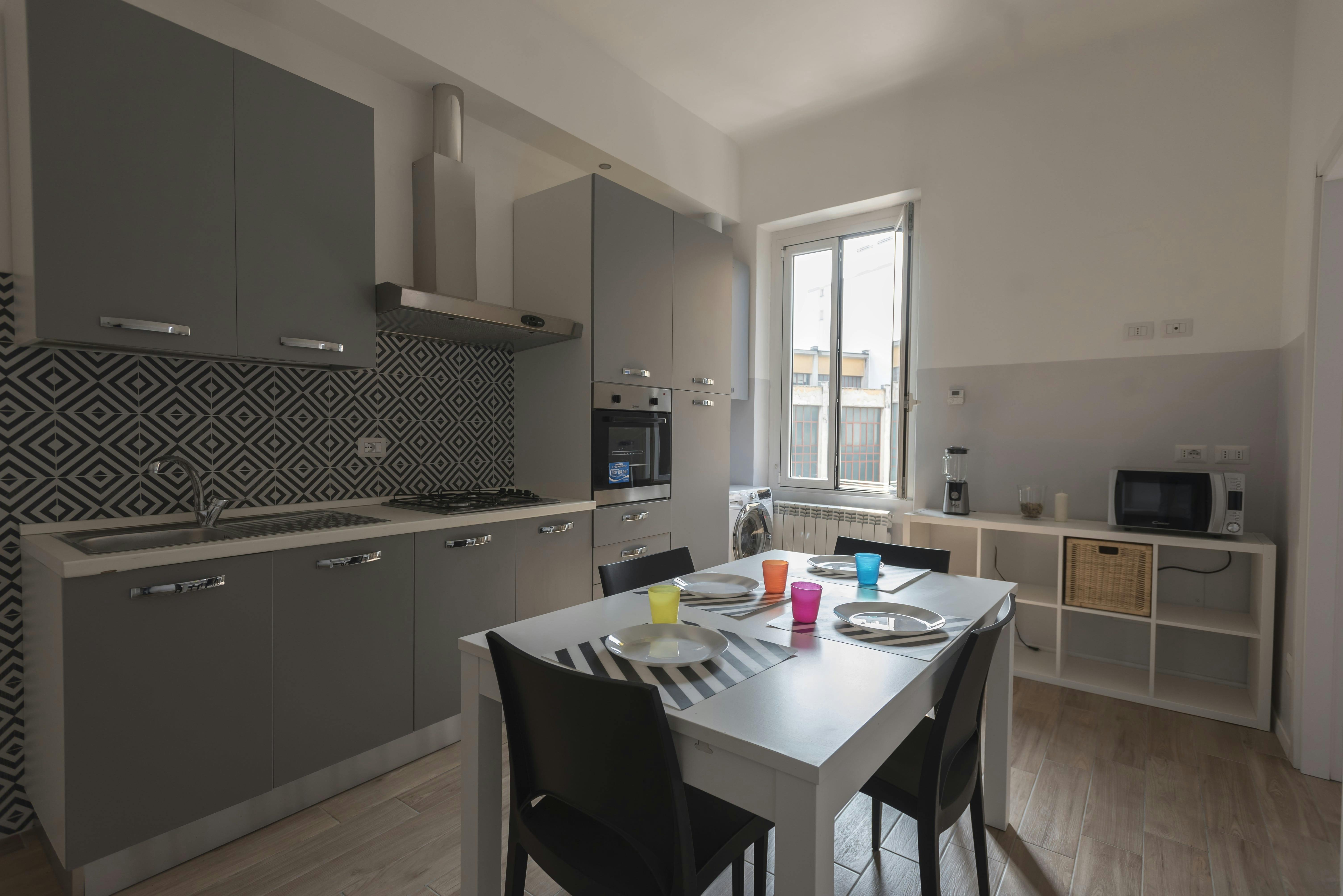Double room Sesto San Giovanni, 1 bed, 20m² — photo 7