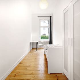 WG-Zimmer for rent for 580 € per month in Berlin, Sternstraße