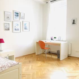 Private room for rent for €750 per month in Vienna, Theresiengasse