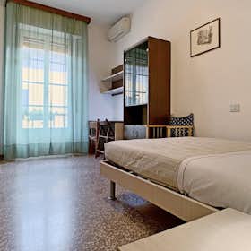 Apartamento for rent for € 1.650 per month in Milan, Viale Col di Lana