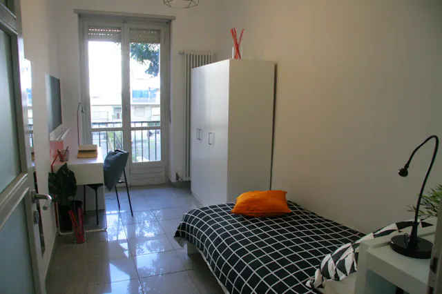 Private room in Corso Dante, Turin (786353) room image 4