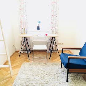 Private room for rent for €650 per month in Vienna, Theresiengasse