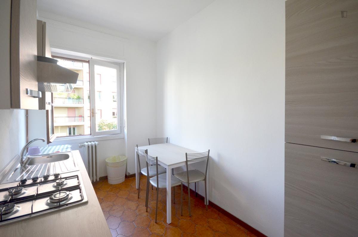 Chambre double Milan, 1 chambre, 15m² — photo 9