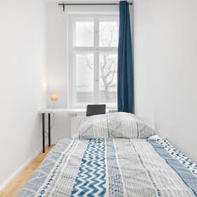 Private room for rent for €620 per month in Berlin, Damerowstraße