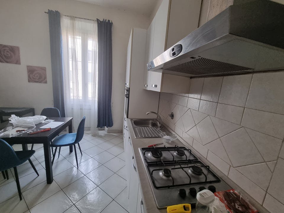 Shared room in Via Senese, Florence (795936) room image 10