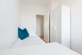 Private room for rent for €505 per month in Berlin, Neltestraße