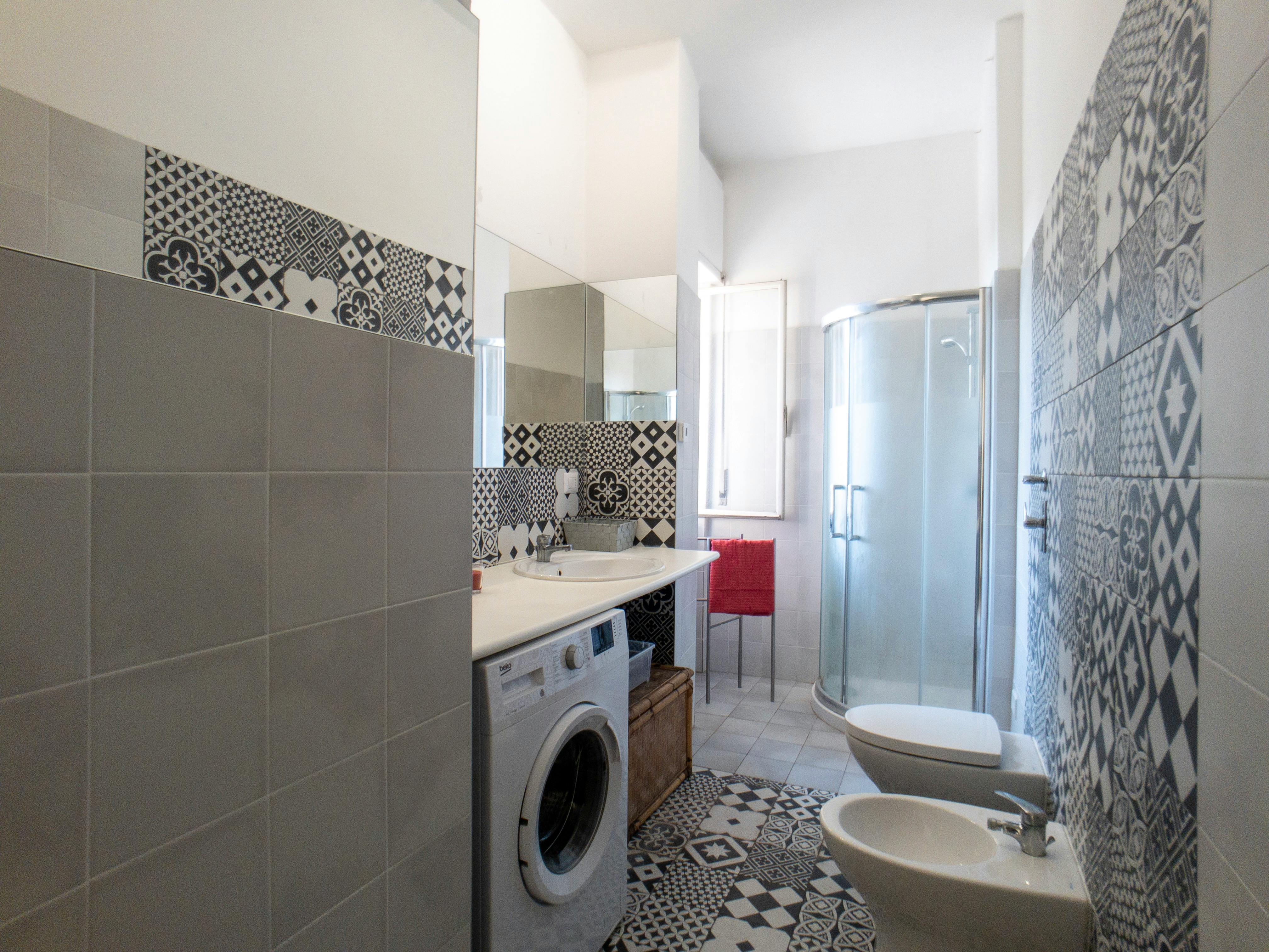 Double room Sesto San Giovanni, 1 bed, 19m² — photo 6