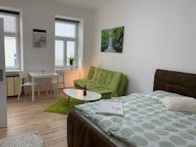 Studio for rent for €920 per month in Vienna, Beingasse