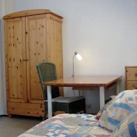 Private room for rent for €540 per month in Anderlecht, Ninoofsesteenweg