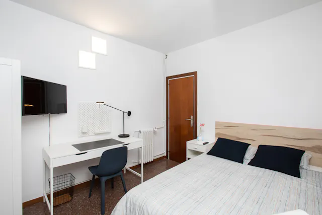 Private room in Passeig de Sant Joan, Barcelona (805719) room image 2