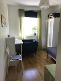 Privé kamer te huur voor SEK 6.000 per maand in Uppsala, Döbelnsgatan