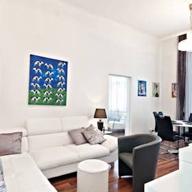 Apartment for rent for €2,750 per month in Vienna, Concordiaplatz