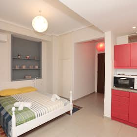 单间公寓 正在以 €500 的月租出租，其位于 Athens, Notara