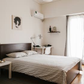 WG-Zimmer for rent for 380 € per month in Athens, Marni