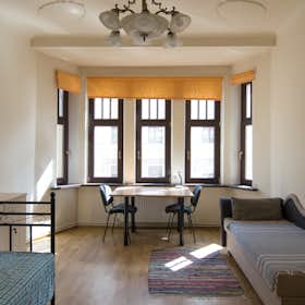 WG-Zimmer for rent for 300 € per month in Riga, Marijas iela