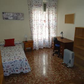 Private room for rent for €225 per month in Córdoba, Calle Alcalde Sanz Noguer