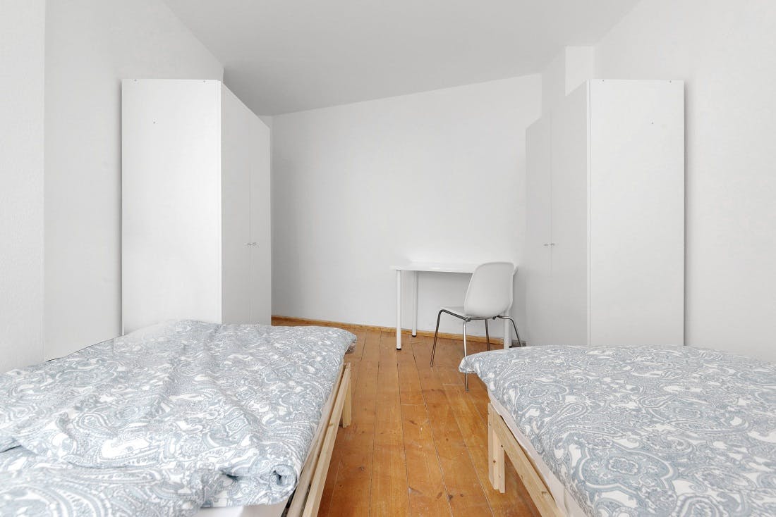 Shared room for rent on Emdenzeile, Berlin - Vista 4