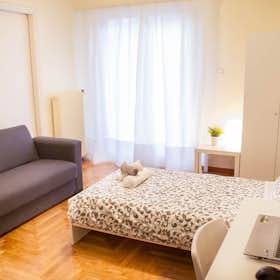 Private room for rent for €360 per month in Athens, Smolensky