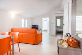 公寓 正在以 €1,400 的月租出租，其位于 Verona, Via 20 Settembre